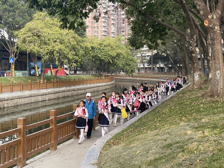 全力推動(dòng)水務(wù)高質(zhì)量發(fā)展 助力打造美麗中國城市樣板 廣州市全面推行河長(cháng)制工作領(lǐng)導小組會(huì )議召開(kāi)_fororder_圖片15